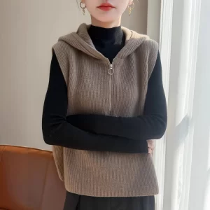 Women's Sweater Vest Zipper Hooded Warm Autumn Winter Knitted Vest Fashion Loose Korean Thick Sweater Vests Casual Outerwears